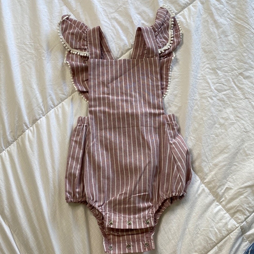 Cross back ruffle romper